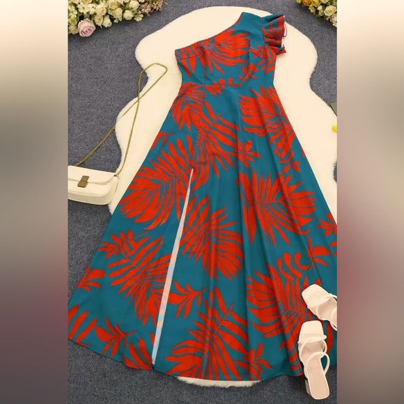 NWT Palm Print Tropical One Shoulder Maxi Dress - Picture 3 of 7